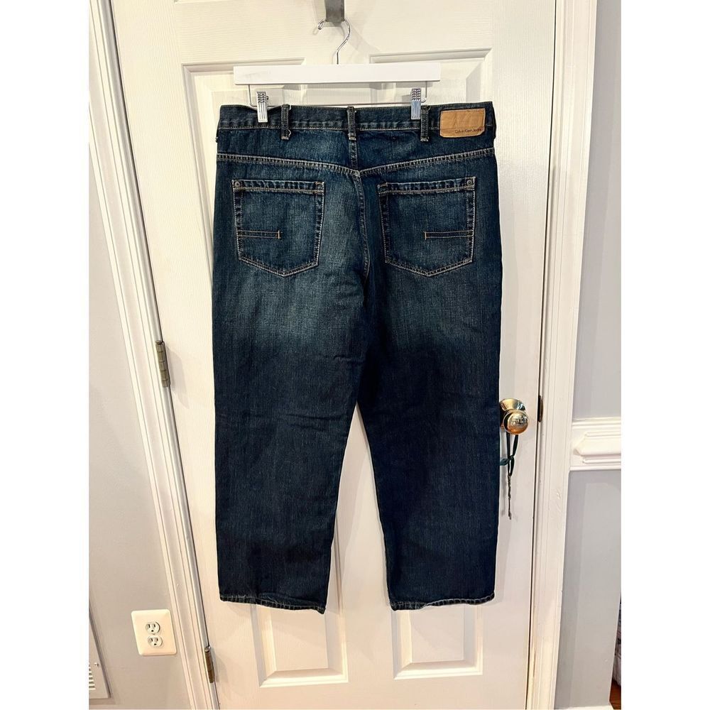 Calvin Klein Relaxed Straight Easy Fit Jeans sz 38